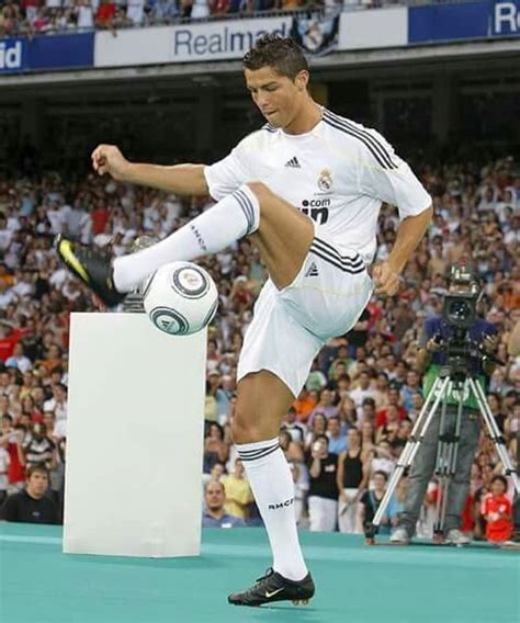 ronaldo hobbies.